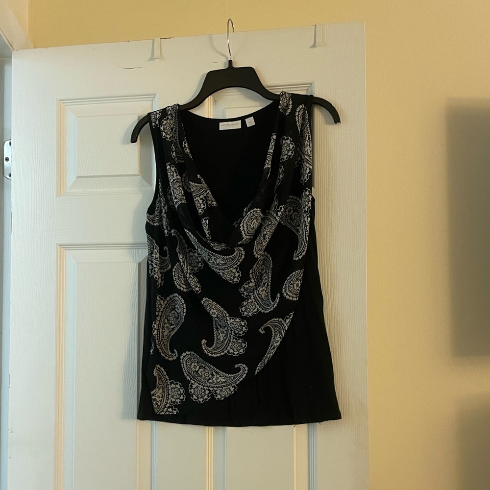 Black and White Top